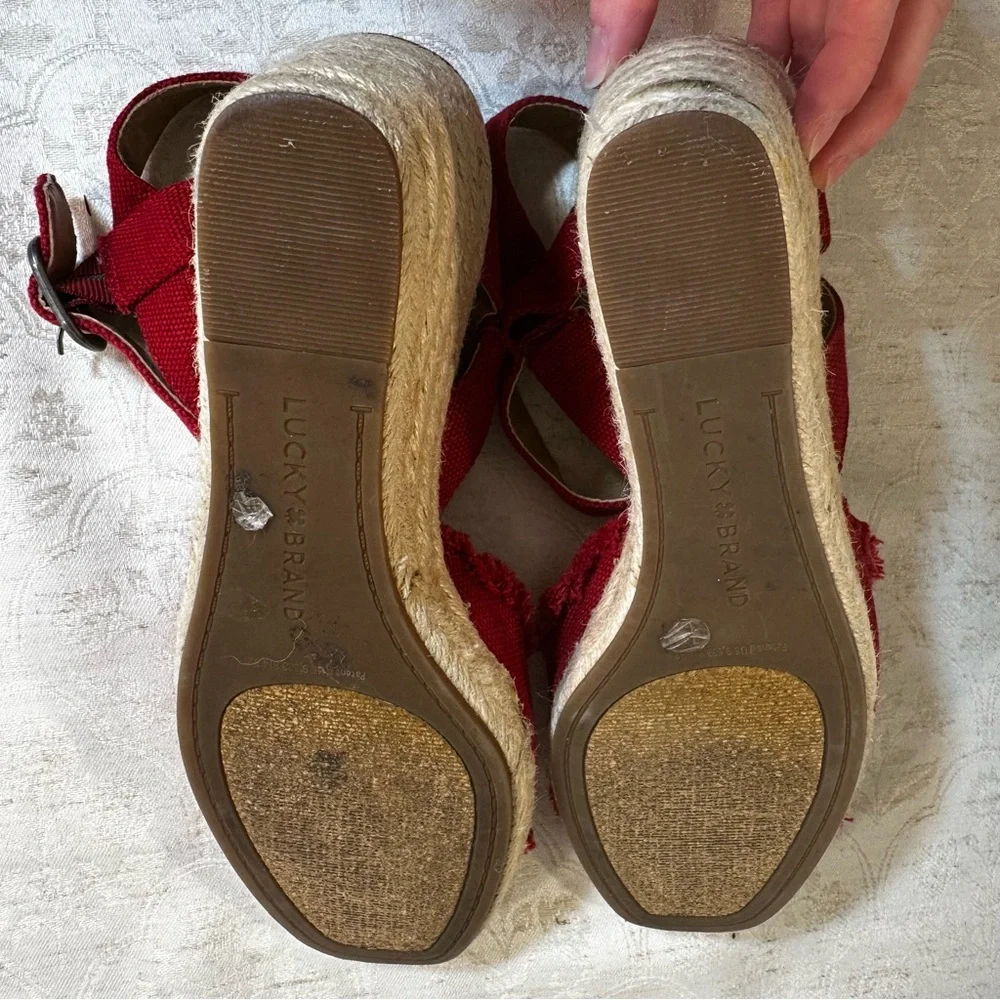 Lucky Brand Red Wedge Sandals Size 6.5 - Picture 6 of 10